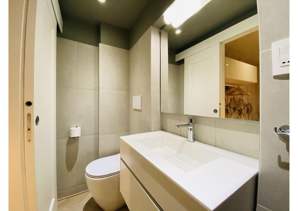 Apartamento Sweet Time Venice, Luxury San Marco Frezzaria Apt! Venecia