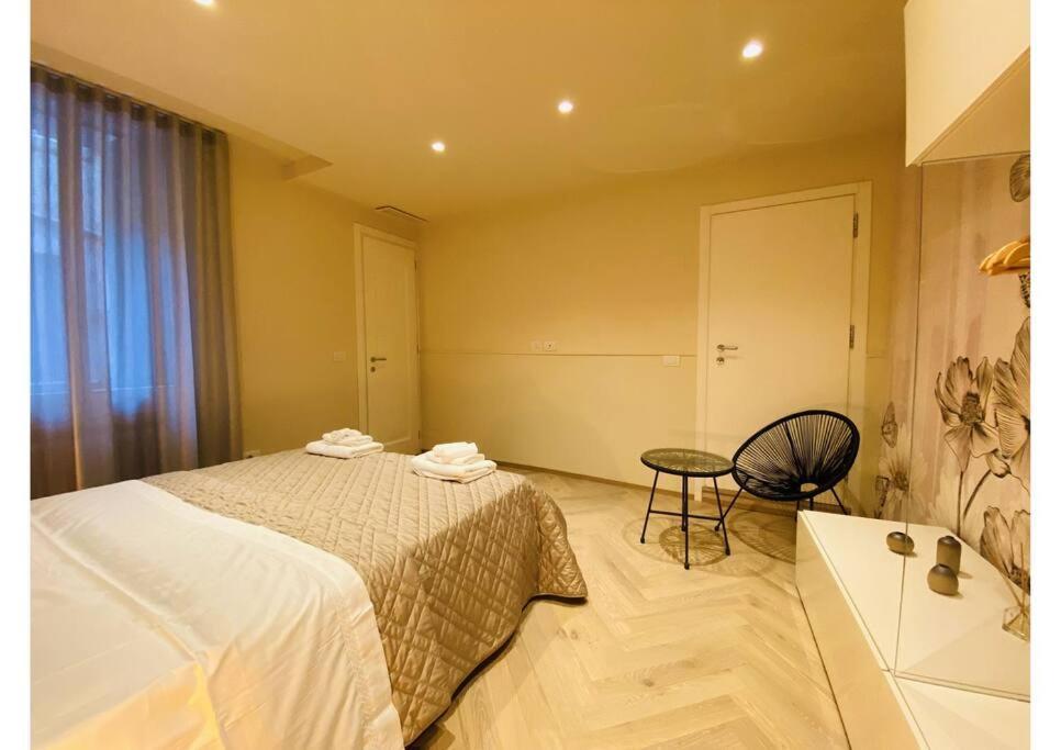 Sweet Time Venice, Luxury San Marco Frezzaria Apt! Apartamento Venecia