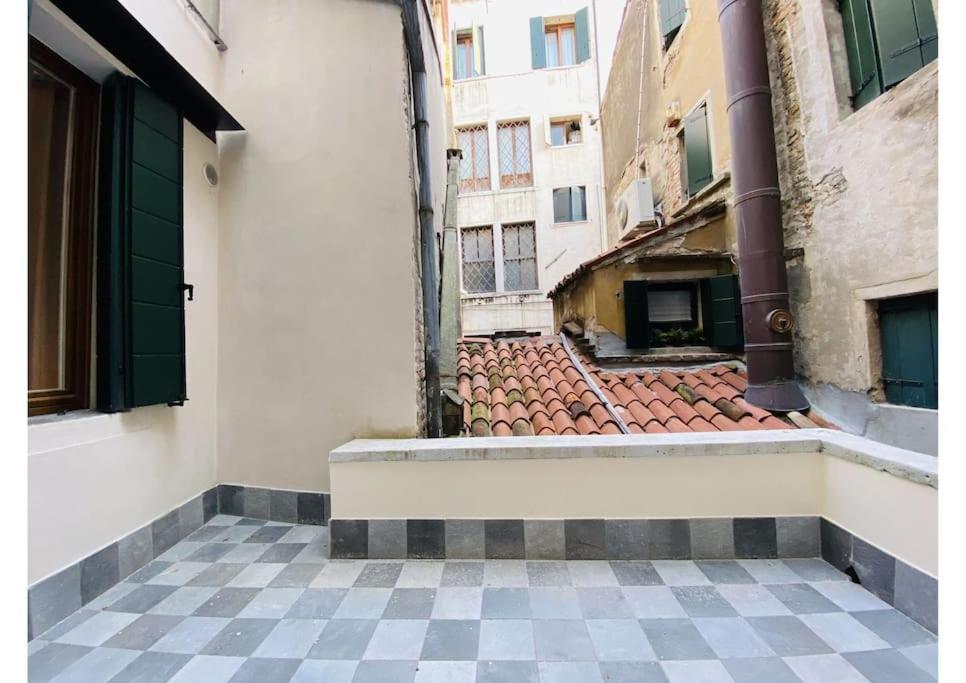 Sweet Time Venice, Luxury San Marco Frezzaria Apt! Apartamento